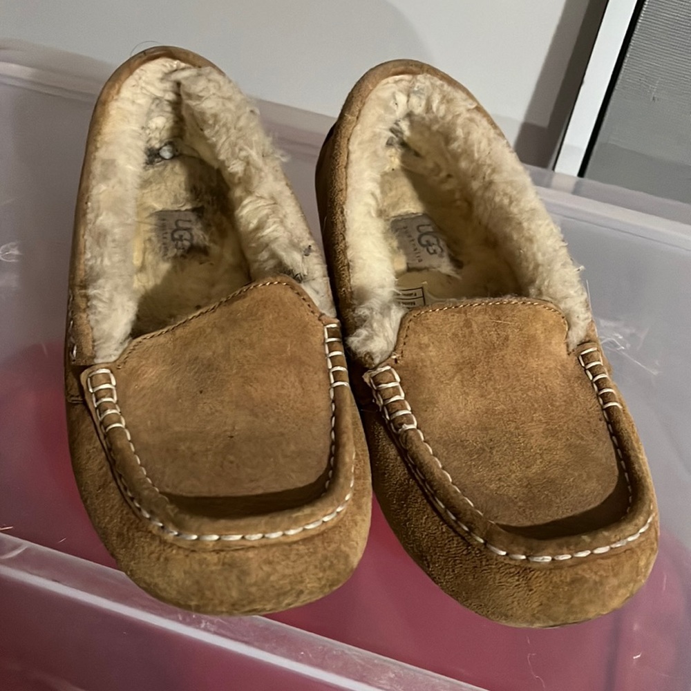 Ugg Slippers Tan Ansley
